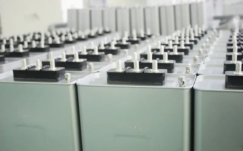 智能電力電容器能抵抗電網(wǎng)諧波嗎？